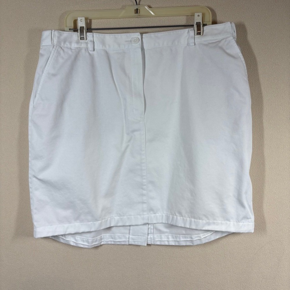 L.L. Bean Womens Skirt 18P White Classic Fit Coastal Golf Outdoor Casual Preppy
